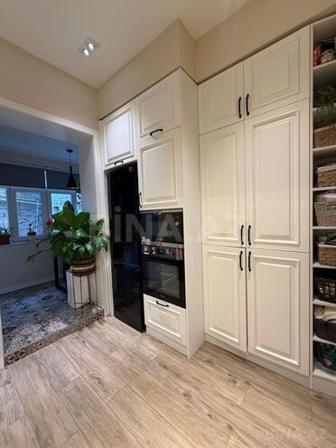 Satılır 2 otaqlı köhnə tikili 50 m², Sahil m., photo 17 from 25