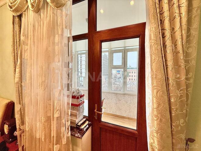 Satılır 4 otaqlı yeni tikili 187 m², 8 Noyabr m., photo 19 from 31