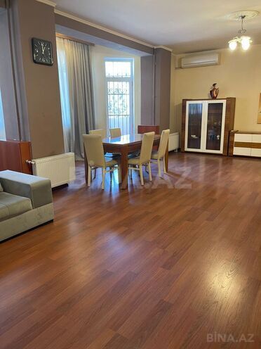 İcarəyə verilir 3 otaqlı yeni tikili 135 m², Nizami m., photo 4 from 18