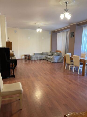 İcarəyə verilir 3 otaqlı yeni tikili 135 m², Nizami m., photo 1 from 18