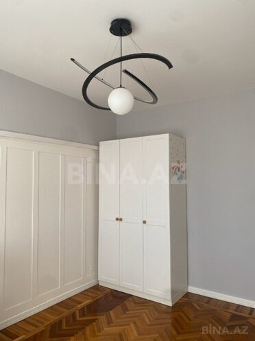 Satılır 3 otaqlı köhnə tikili 75 m², Memar Əcəmi m., photo 8 from 17