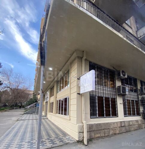 Продаётся 1-комн. вторичка 29 м², м. Низами, photo 20 from 32
