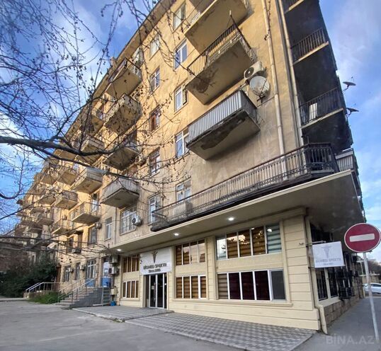 Продаётся 1-комн. вторичка 29 м², м. Низами, photo 23 from 32