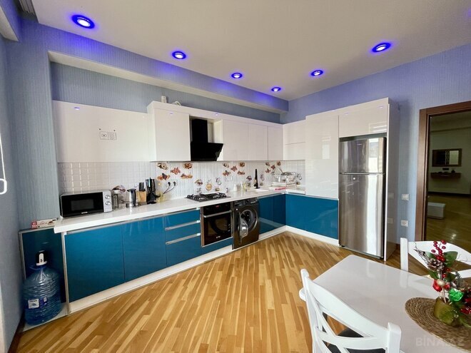 Продаётся 3-комн. новостройка 147 м², м. Нефтчиляр, photo 22 from 32