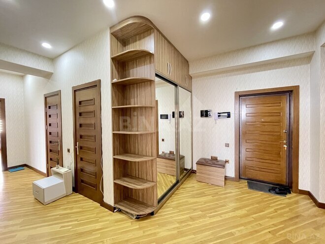 Продаётся 3-комн. новостройка 147 м², м. Нефтчиляр, photo 9 from 32