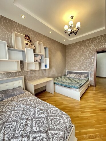 Продаётся 3-комн. новостройка 147 м², м. Нефтчиляр, photo 15 from 32