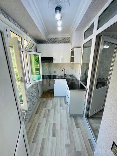 Продаётся 3-комн. вторичка 50 м², м. Нариман Нариманов, photo 9 from 13