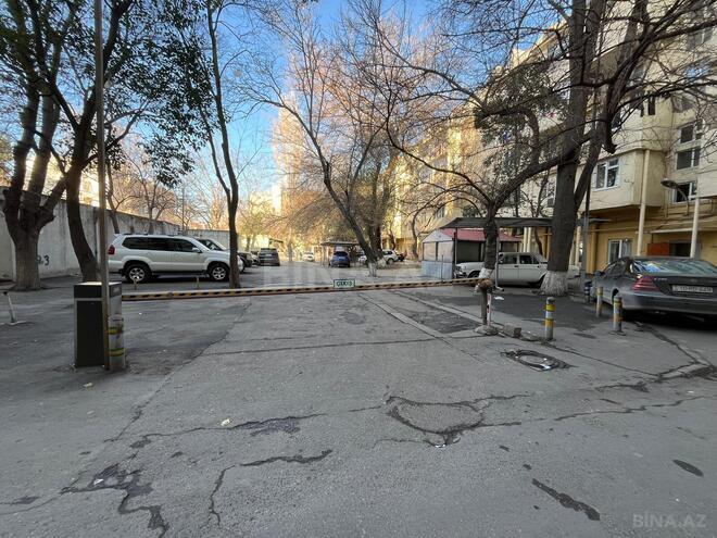 Satılır 3 otaqlı köhnə tikili 60 m², Gənclik m., photo 19 from 24