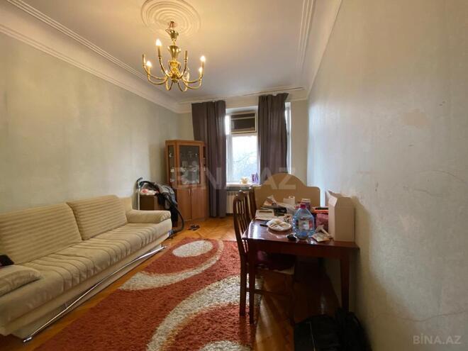 Продаётся 1-комн. вторичка 29 м², м. Низами, photo 5 from 32