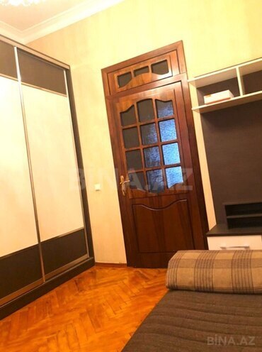 Продаётся 3-комн. вторичка 90 м², м. Элмляр Академиясы, photo 15 from 27