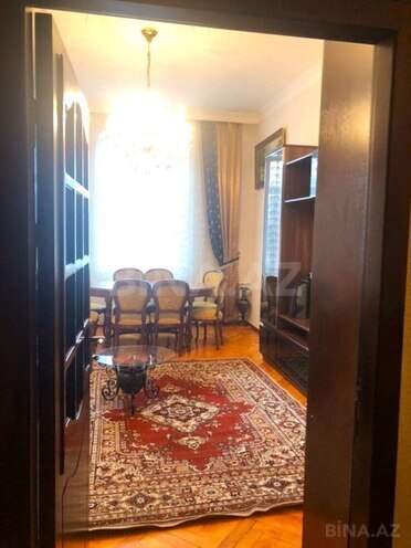 Продаётся 3-комн. вторичка 90 м², м. Элмляр Академиясы, photo 4 from 27