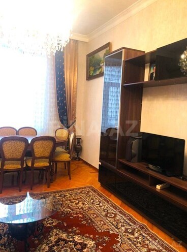 Продаётся 3-комн. вторичка 90 м², м. Элмляр Академиясы, photo 8 from 27