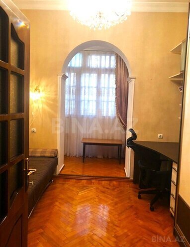 Продаётся 3-комн. вторичка 90 м², м. Элмляр Академиясы, photo 13 from 27