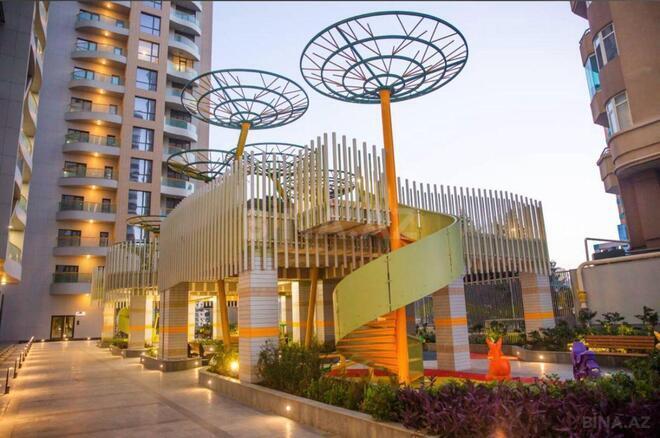 Сдаётся 2-комн. новостройка 110 м², Насиминский  р., photo 1 from 12