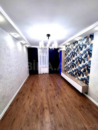 Продаётся 2-комн. вторичка 60 м², м. Ази Асланов, photo 3 from 18