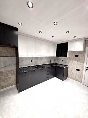 Продаётся 2-комн. вторичка 60 м², м. Ази Асланов, photo 8 from 18