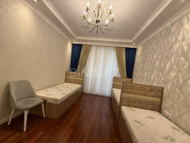 Продаётся 3-комн. новостройка 120 м², м. Нефтчиляр, photo 12 from 26