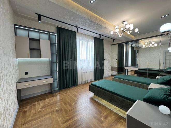 Продаётся 4-комн. новостройка 186 м², м. Кара Караев, photo 13 from 21