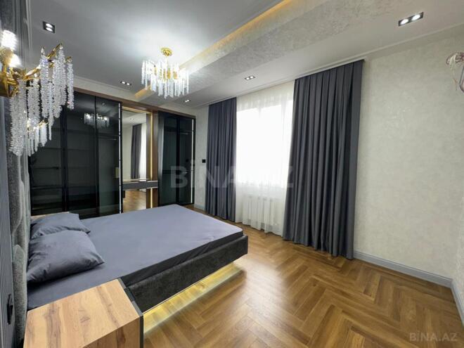 Продаётся 4-комн. новостройка 186 м², м. Кара Караев, photo 15 from 21