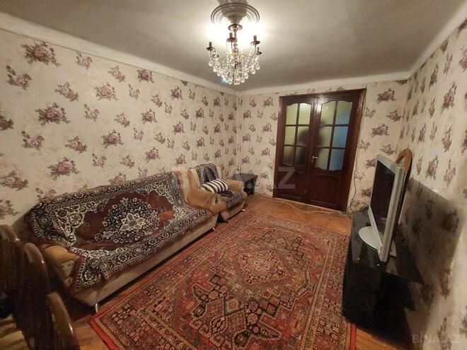 Продаётся 3-комн. вторичка 65 м², м. Гянджлик, photo 1 from 17