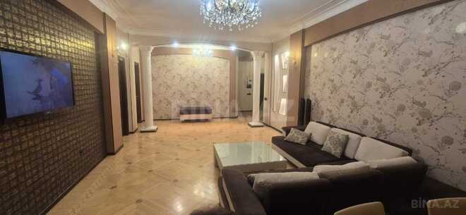 Сдаётся 3-комн. новостройка 130 м², м. Низами, photo 6 from 21