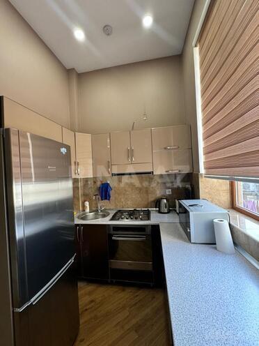 Сдаётся 3-комн. вторичка 120 м², м. Сахил, photo 11 from 16