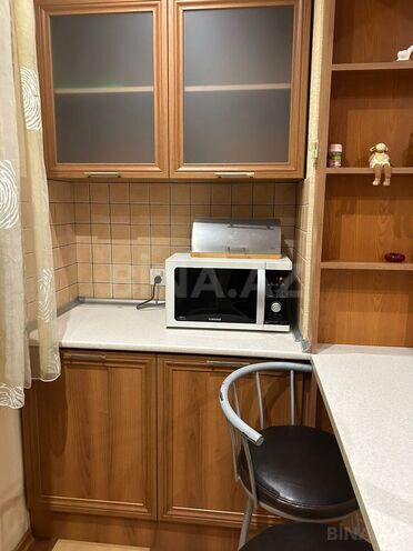 İcarəyə verilir 2 otaqlı köhnə tikili 70 m², Nizami m., photo 18 from 24