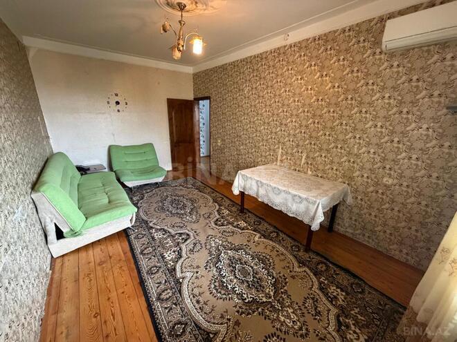 Satılır 3 otaqlı köhnə tikili 75 m², Massiv D q., photo 3 from 14