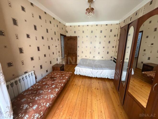 Satılır 3 otaqlı köhnə tikili 75 m², Massiv D q., photo 5 from 14