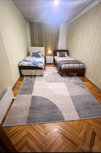 Сдаётся 3-комн. вторичка 110 м², м. Элмляр Академиясы, photo 3 from 6