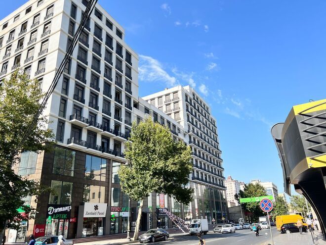 Сдаётся 3-комн. новостройка 100 м², Насиминский  р., photo 1 from 14