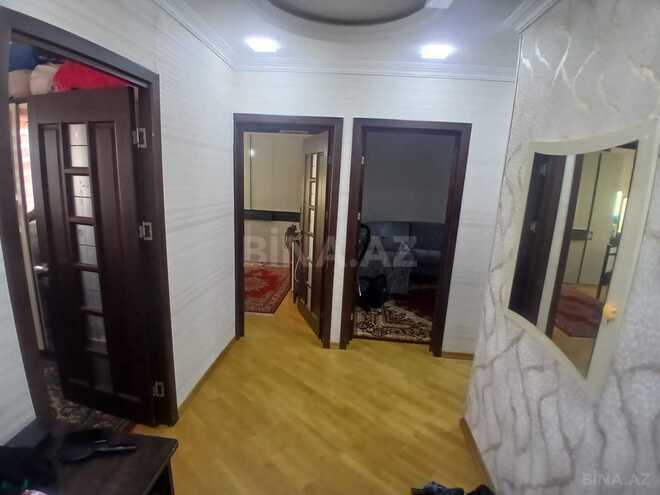 Продаётся 3-комн. вторичка 90 м², м. Ази Асланов, photo 20 from 23