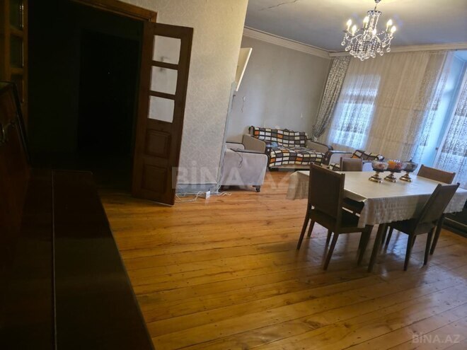 İcarəyə verilir 3 otaqlı köhnə tikili 100 m², photo 3 from 13