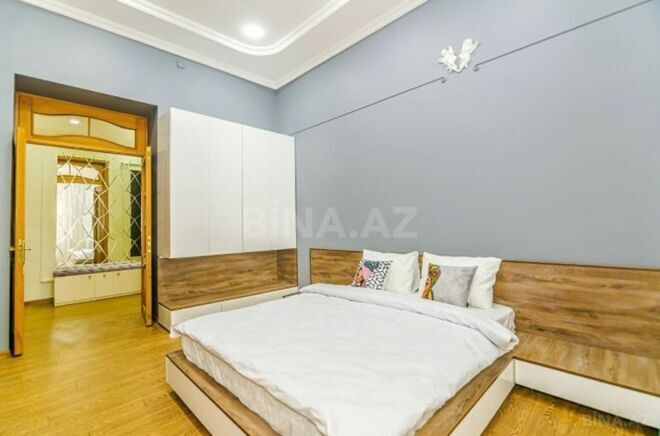 İcarəyə verilir 5 otaqlı köhnə tikili 180 m², Sahil m., photo 5 from 32