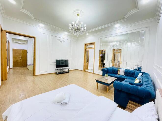 İcarəyə verilir 5 otaqlı köhnə tikili 180 m², Sahil m., photo 15 from 32