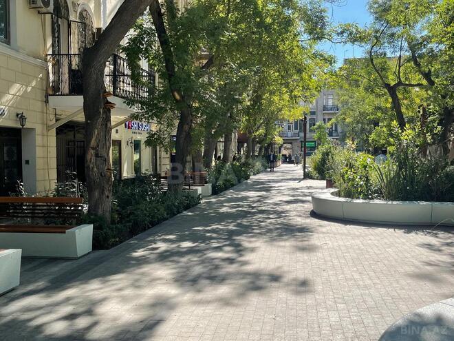 İcarəyə verilir 5 otaqlı köhnə tikili 180 m², Sahil m., photo 29 from 32