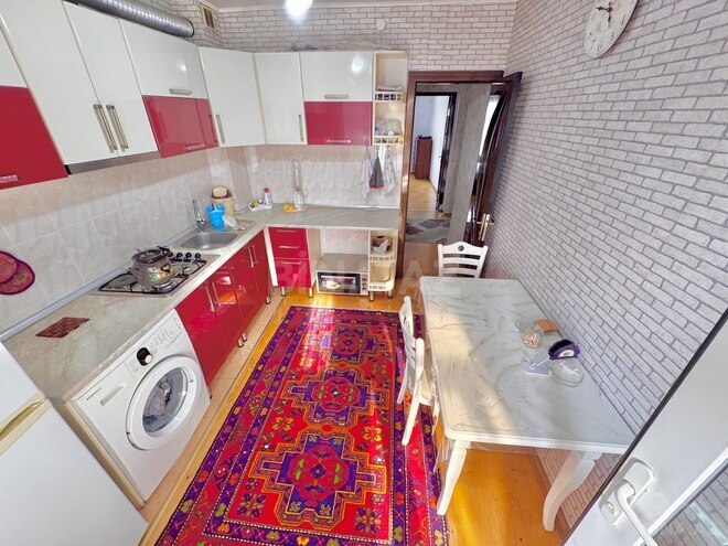 Satılır 3 otaqlı köhnə tikili 75 m², Koroğlu m., photo 16 from 21