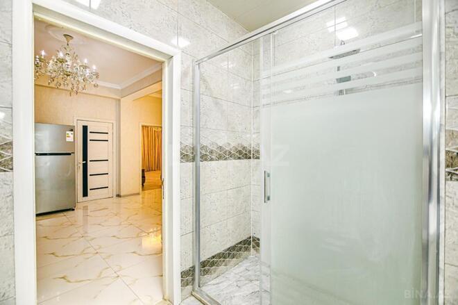 İcarəyə verilir 4 otaqlı yeni tikili 170 m², 28 May m., photo 18 from 24