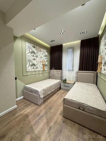 Продаётся 3-комн. новостройка 85 м², Хатаинский р., photo 10 from 20