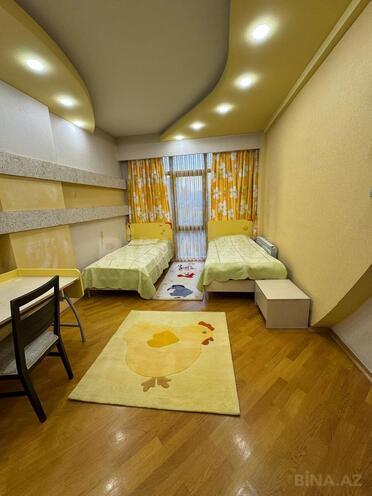 İcarəyə verilir 3 otaqlı yeni tikili 150 m², 28 May m., photo 16 from 32