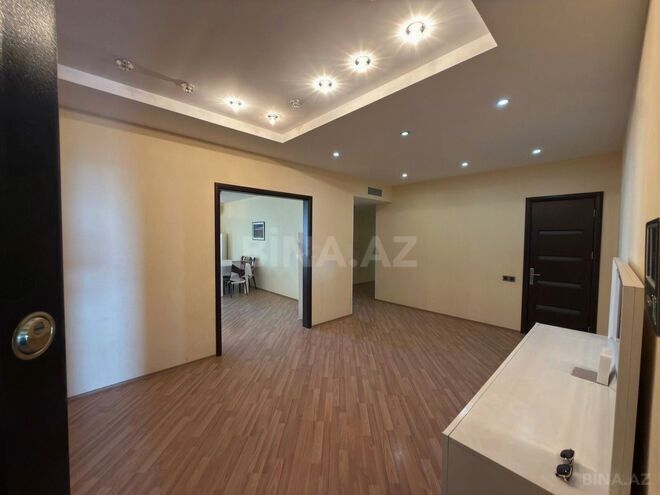 Продаётся 4-комн. новостройка 212 м², м. Низами, photo 10 from 22
