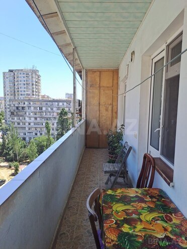 Satılır 4 otaqlı köhnə tikili 105 m², Xalqlar Dostluğu m., photo 12 from 16