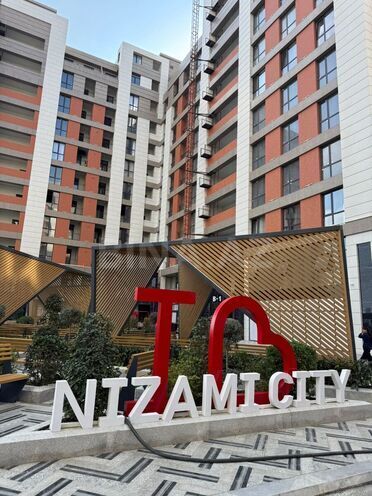 Продаётся 3-комн. новостройка 113 м², м. Низами, photo 1 from 17