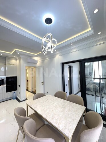 Продаётся 3-комн. новостройка 113 м², м. Низами, photo 10 from 17
