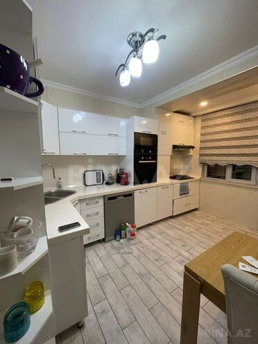 Satılır 5 otaqlı köhnə tikili 130 m², Azadlıq Prospekti m., photo 8 from 16