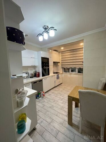 Satılır 5 otaqlı köhnə tikili 130 m², Azadlıq Prospekti m., photo 7 from 16