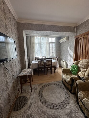 Satılır 4 otaqlı köhnə tikili 108 m², Elmlər Akademiyası m., photo 15 from 25