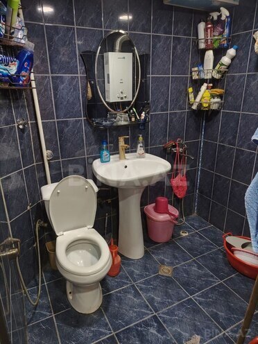 Satılır 2 otaqlı köhnə tikili 47 m², Binə q., photo 4 from 9