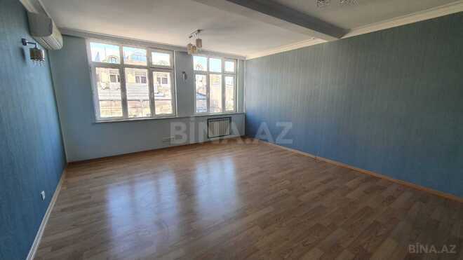 Satılır 10 otaqlı köhnə tikili 1 060 m², Sahil m., photo 24 from 32