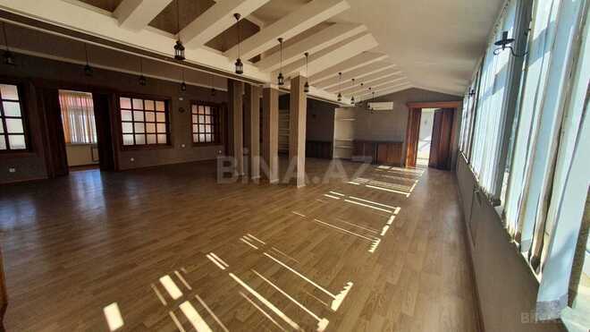 Satılır 10 otaqlı köhnə tikili 1 060 m², Sahil m., photo 22 from 32